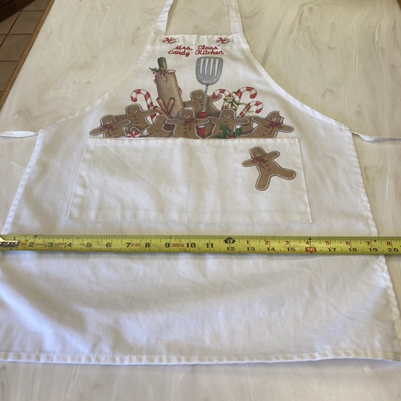 Mrs Claus Candy Kitchen white CHRISTMAS APRON polyester & cotton RED embroidery - Picture 9 of 9
